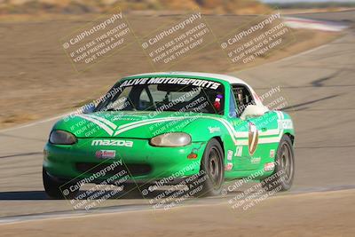 media/Oct-15-2023-CalClub SCCA (Sun) [[64237f672e]]/Group 4/Qualifying/